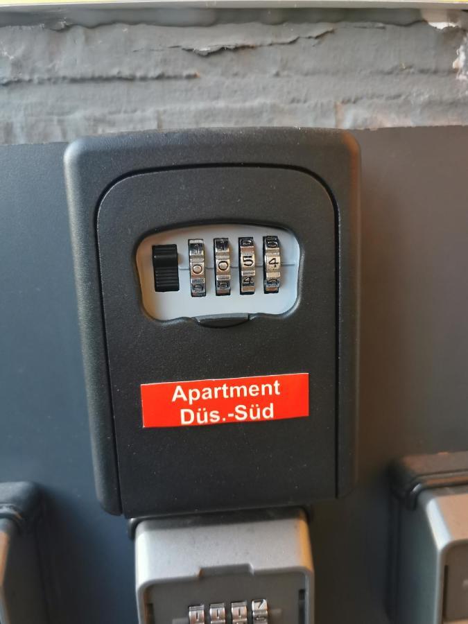 Apartment Düsseldorf-Süd Exterior foto